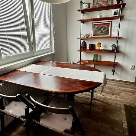 Industrial I 24hr Self Check-in I Free Parking & Coffee