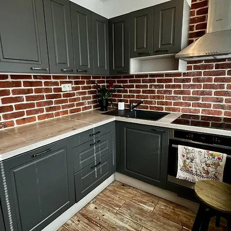 Apartmán Industrial I 24hr Self Check-in I Free Parking & Coffee *