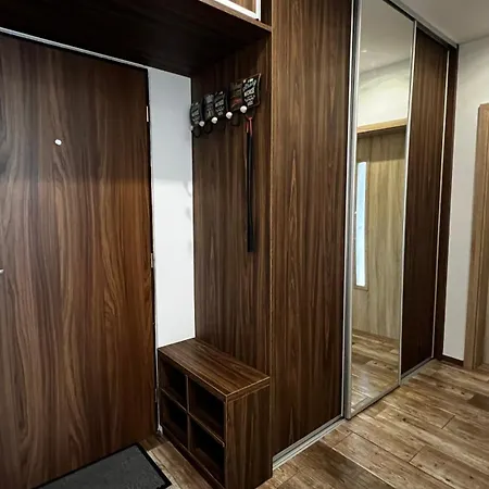 Industrial I 24hr Self Check-in I Free Parking & Coffee *